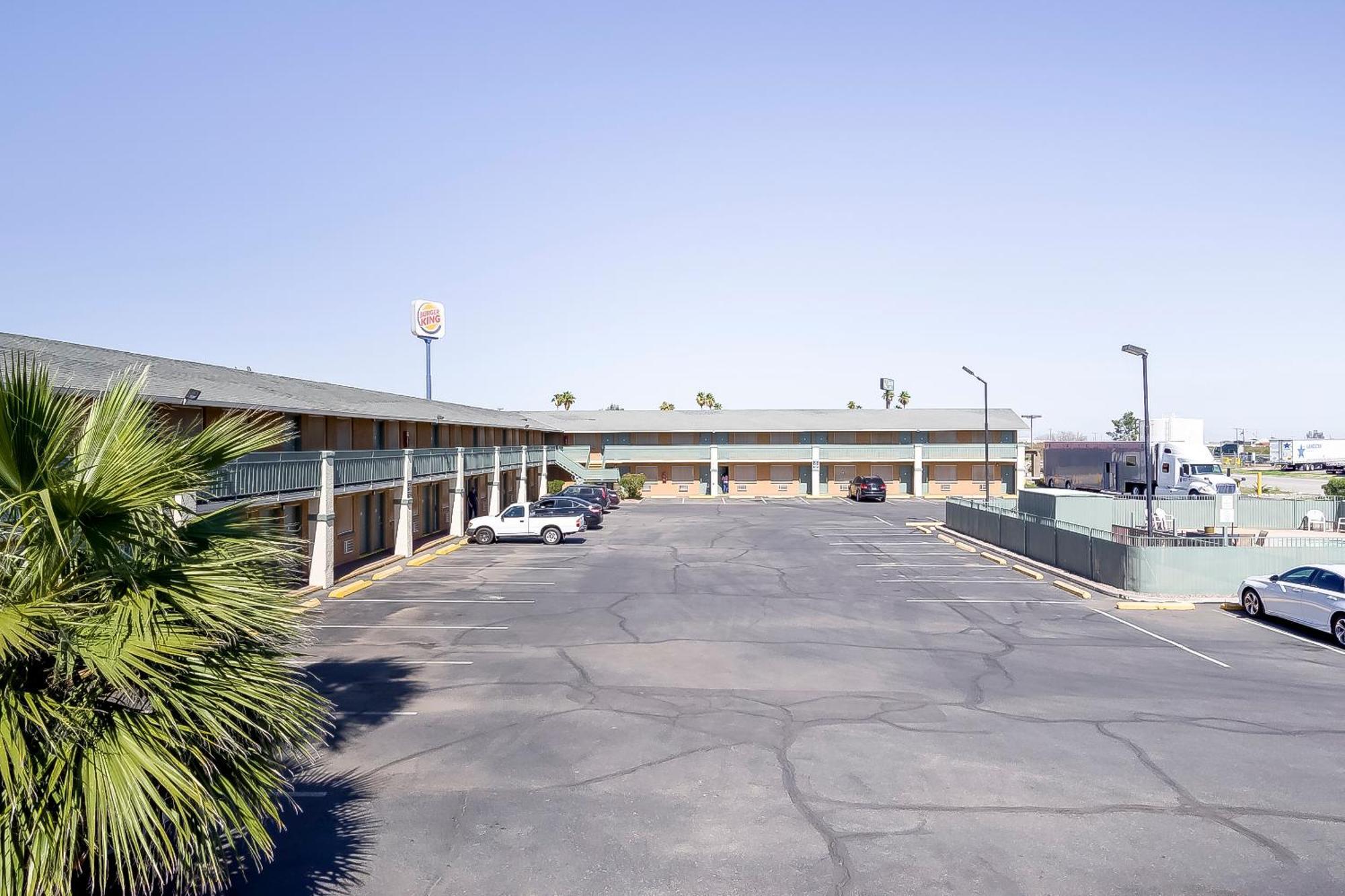 OYO Hotel Eloy Casa Grande near I-10 Exterior foto
